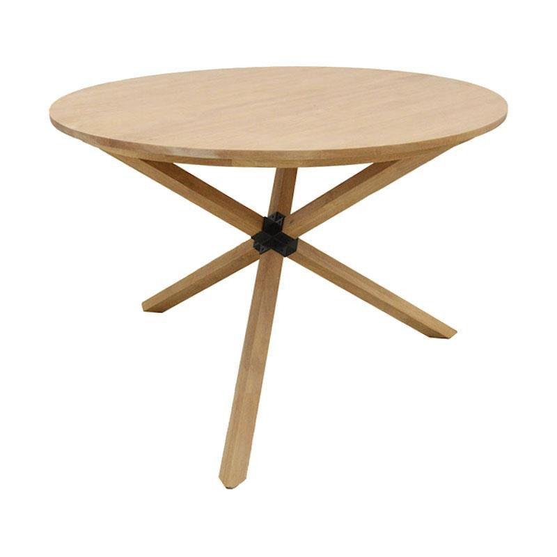 Round dining table