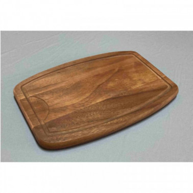 Cutting board with groove