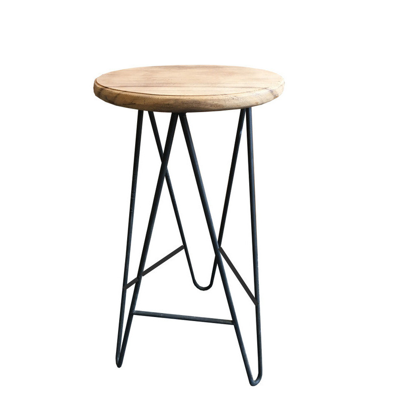 Stool in suar and iron